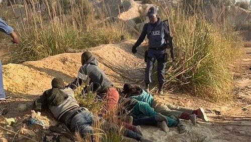 女模特被矿工视频爆料,揭开神秘面纱背后的真相 第1张 女模特被矿工视频爆料,揭开神秘面纱背后的真相 第1张